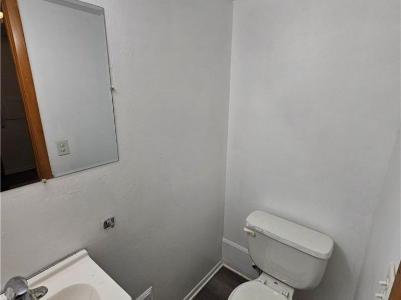 83 E Sprague Road , Seven Hills, OH 44131 Photo 8