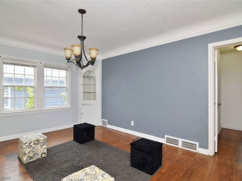 3625 Glencairn Road , Shaker Heights, OH 44122 Photo 4
