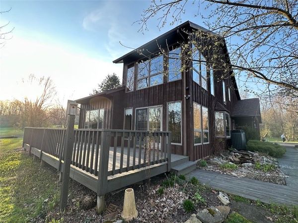 421 Hayes Lane , New Castle, PA 16105