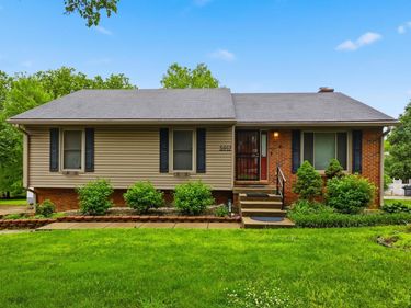 3917 Crosby Drive, Lexington, KY 40515