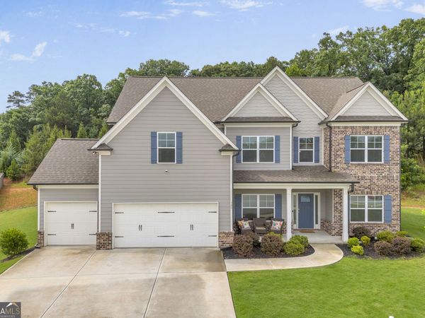 305 Parkers Place, Hoschton, GA 30548