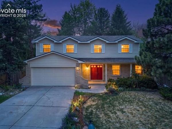 6161 S Niagara Way, Centennial, CO 80111