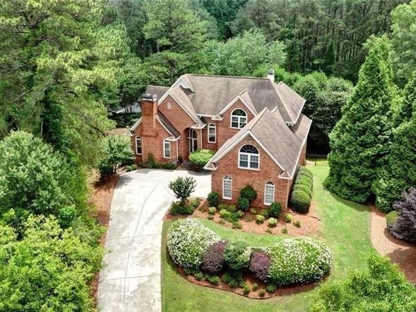 119 Kennemer Court, Johns Creek, GA 30097