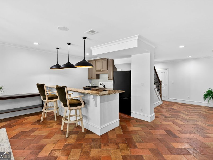 Property Image 111