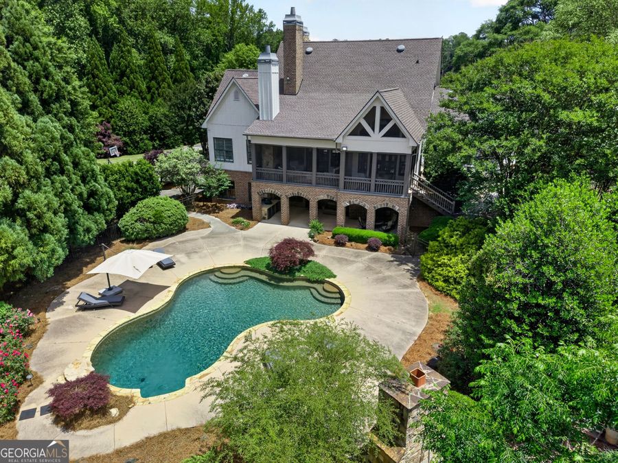 Property Image 140