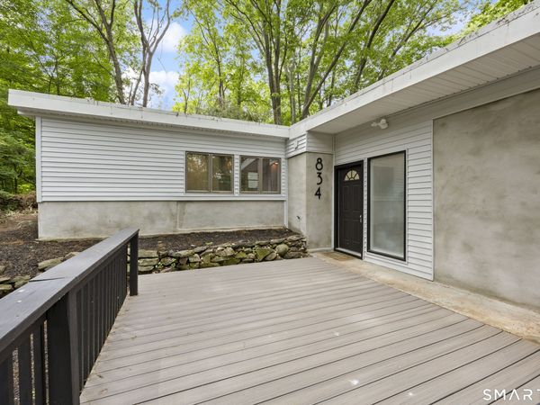 834 Totoket, North Branford, CT 06472