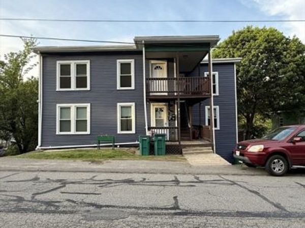 319 Canton Sr, Unit 2, Fitchburg, MA 01420