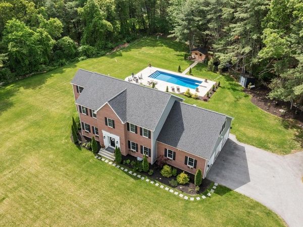 324 Old Harvard Rd, Boxborough, MA 01719
