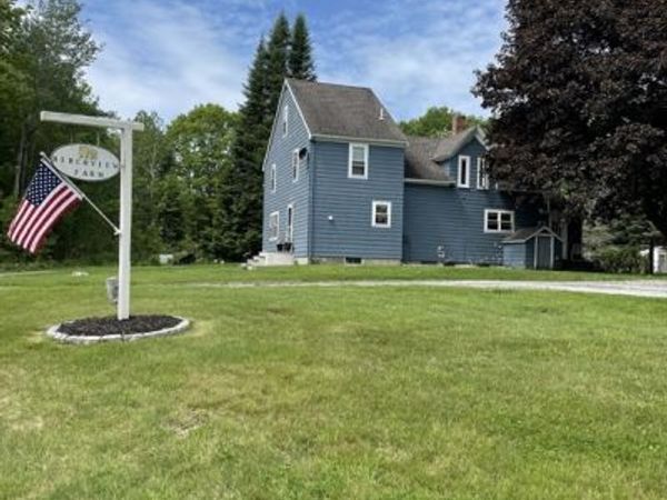 63 Gardner Rd, Hubbardston, MA 01452