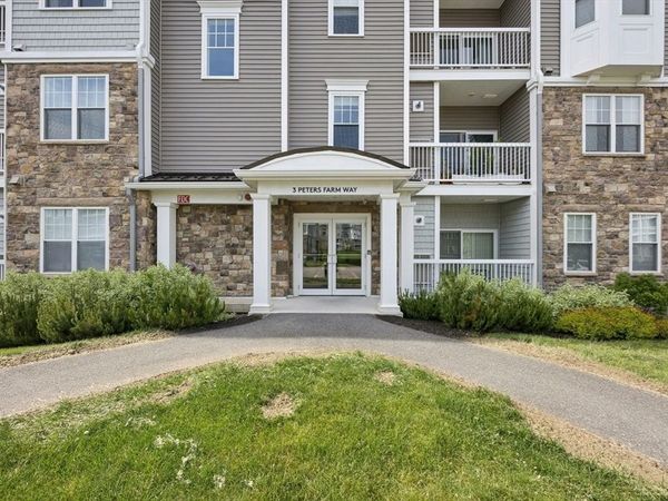 3103 Peters Farm Way, Unit 103, Westborough, MA 01581