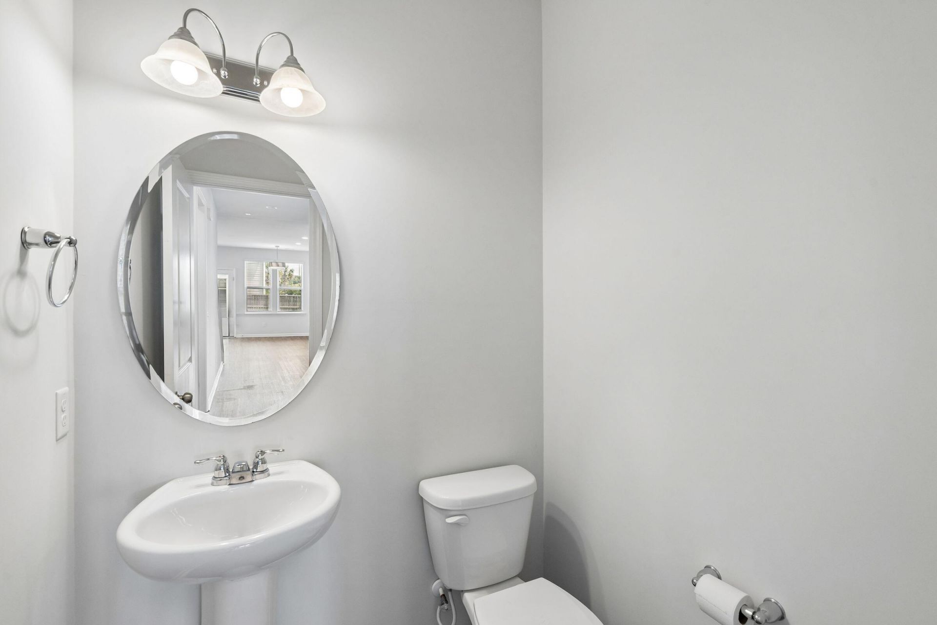 2101 Utsey Street Photo 13