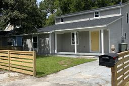 5806 Sledge Street photo 4