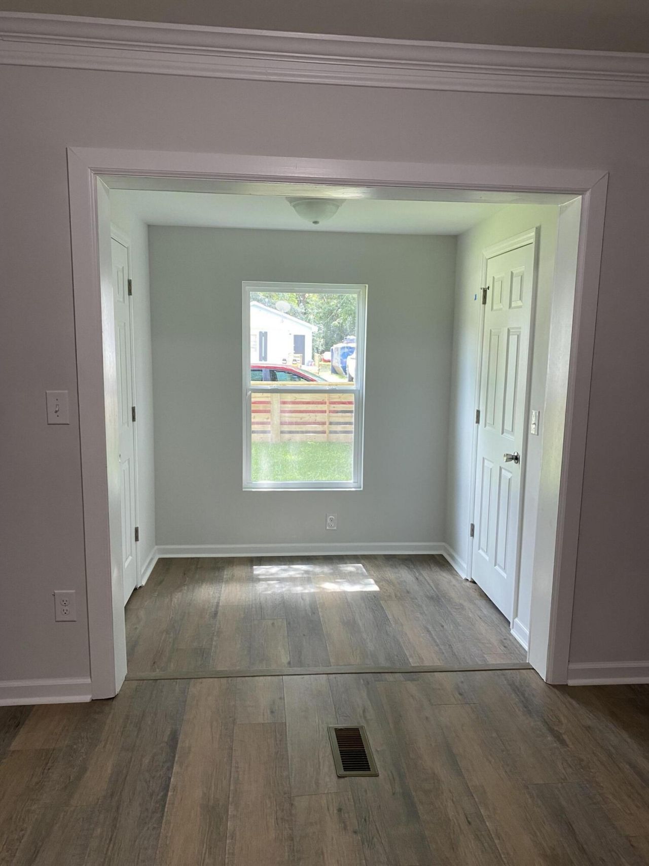 5806 Sledge Street Photo 20