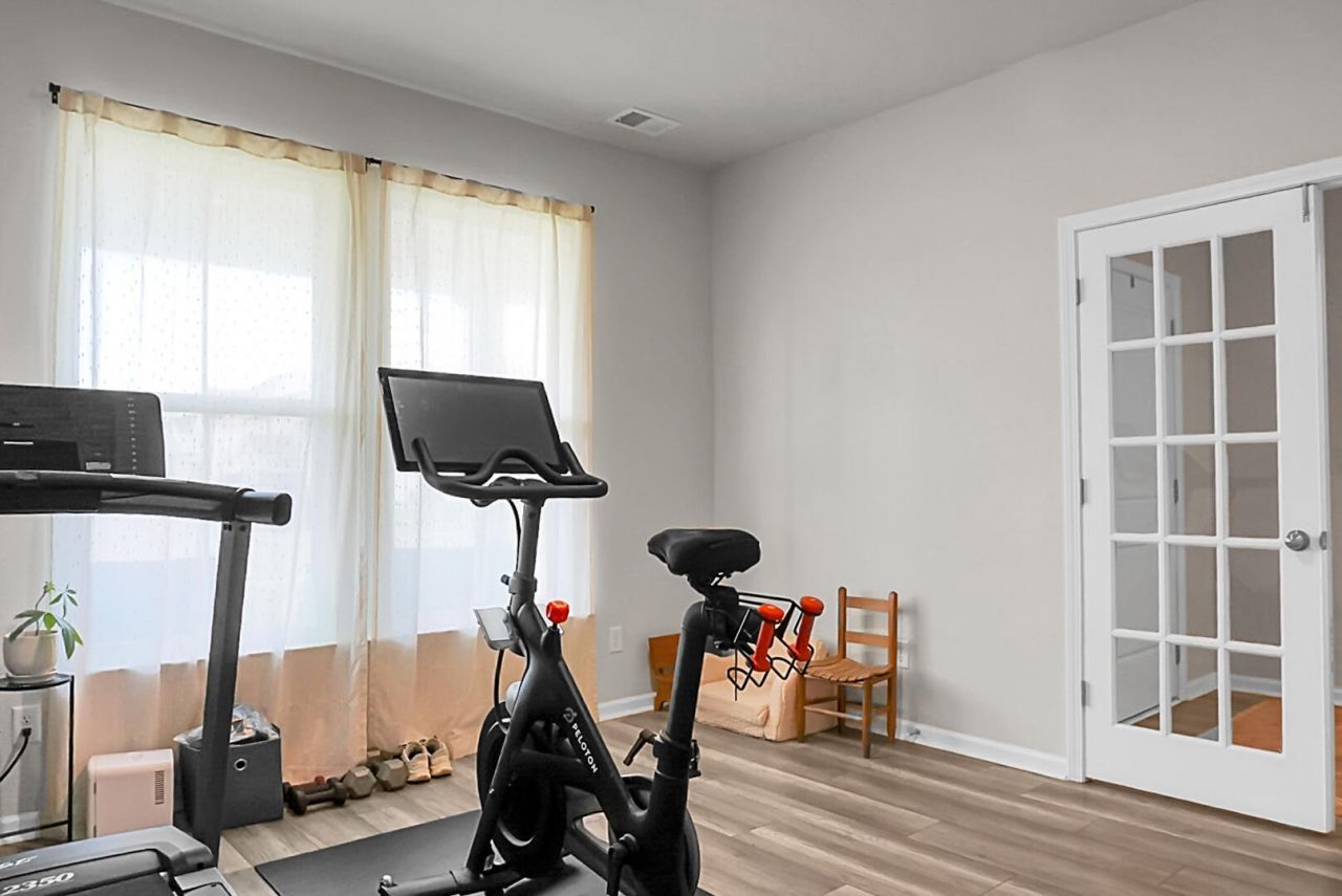 995 Arrowwood Way Photo 18
