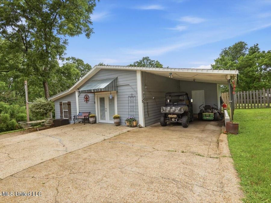 Property Image 44