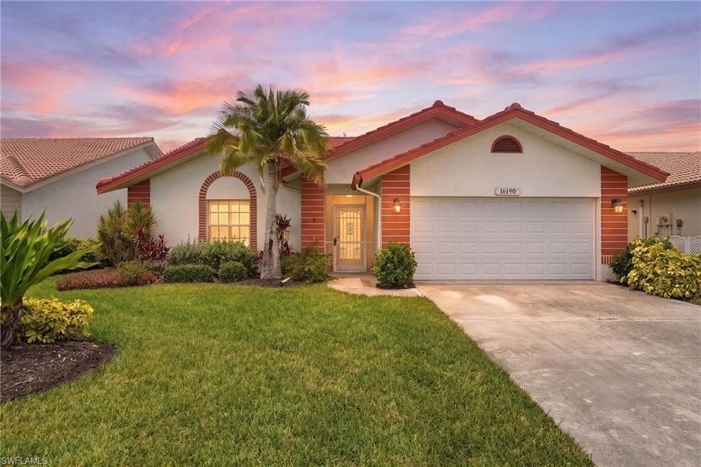 16190 Kelly Woods Dr, Fort Myers, FL 33908 Photo