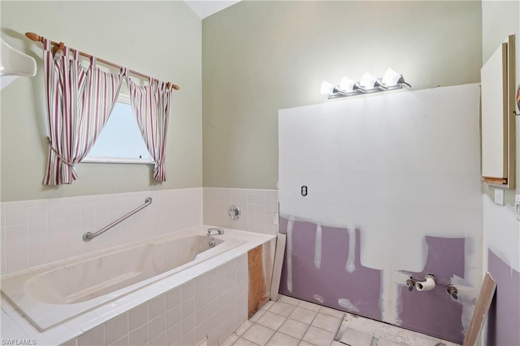 16190 Kelly Woods Dr, Fort Myers, FL 33908 Photo
