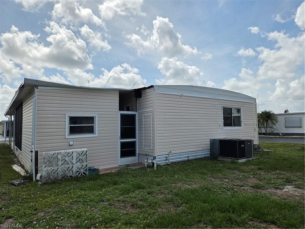694 Dream Ln, North Fort Myers, FL 33917 Photo
