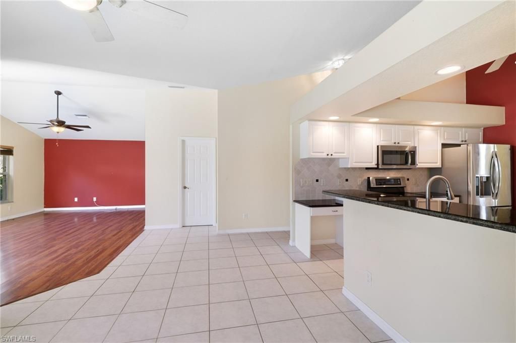 20710 Groveline Ct, Estero, FL 33928 Photo