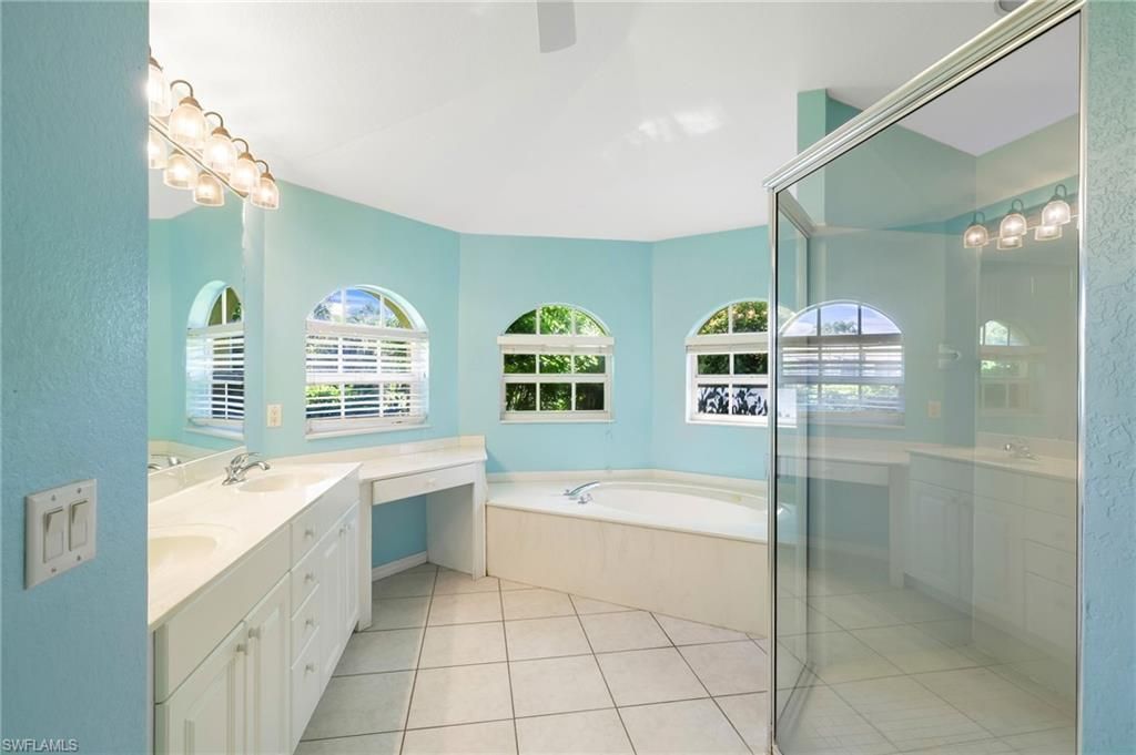 20710 Groveline Ct, Estero, FL 33928 Photo