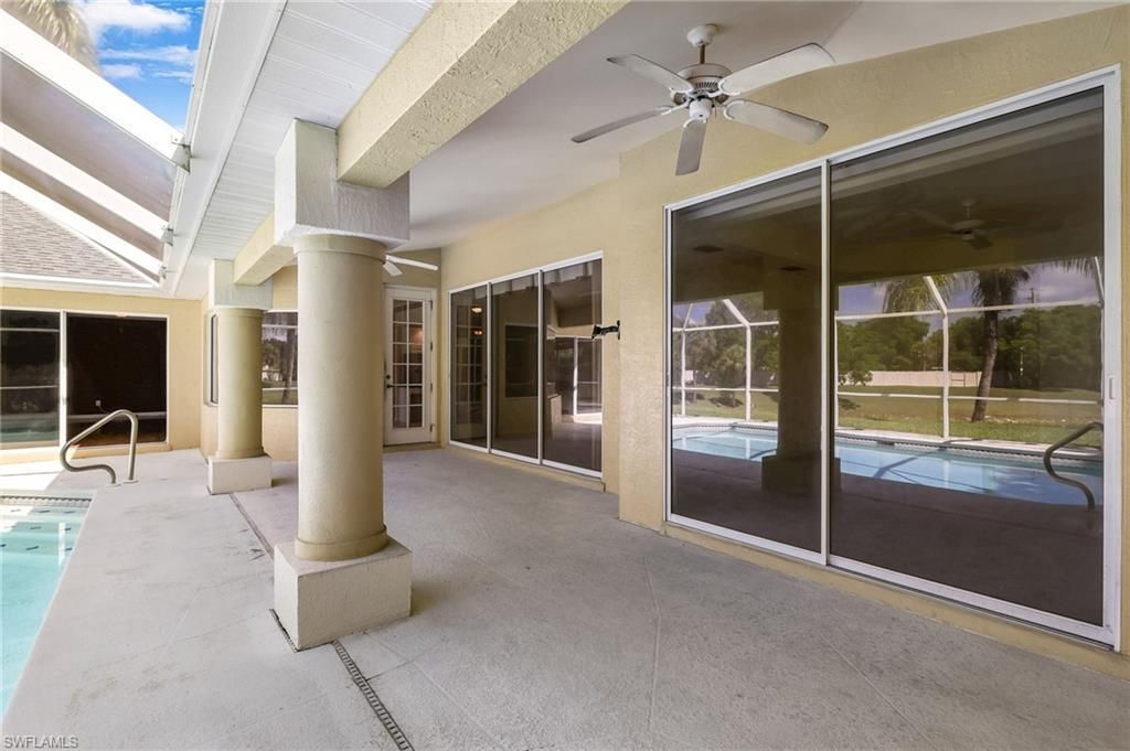 20710 Groveline Ct, Estero, FL 33928 Photo