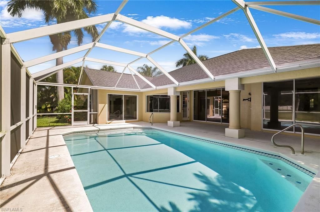 20710 Groveline Ct, Estero, FL 33928 Photo