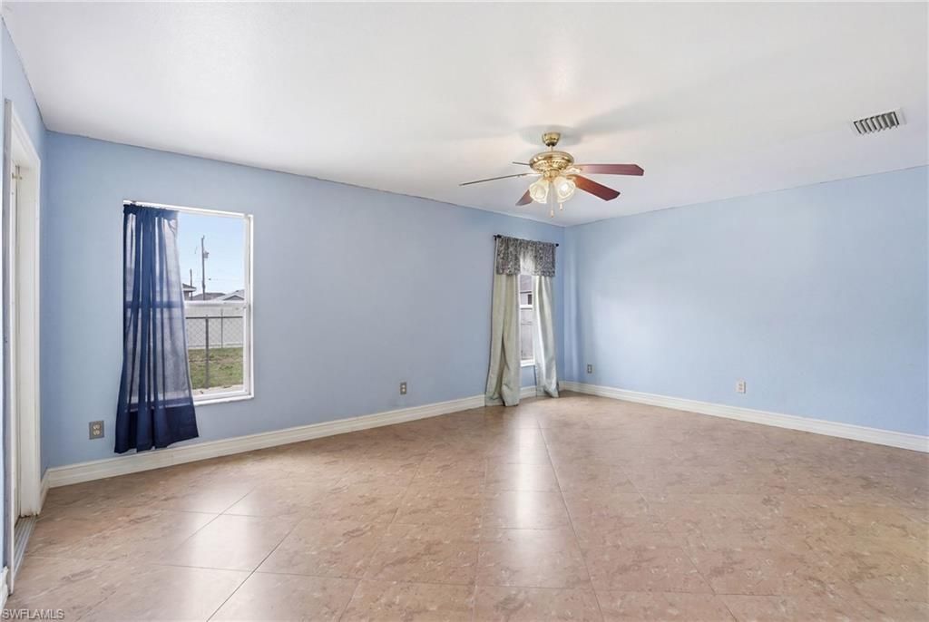 4129 NE 14th Pl , Cape Coral, FL 33909 Photo