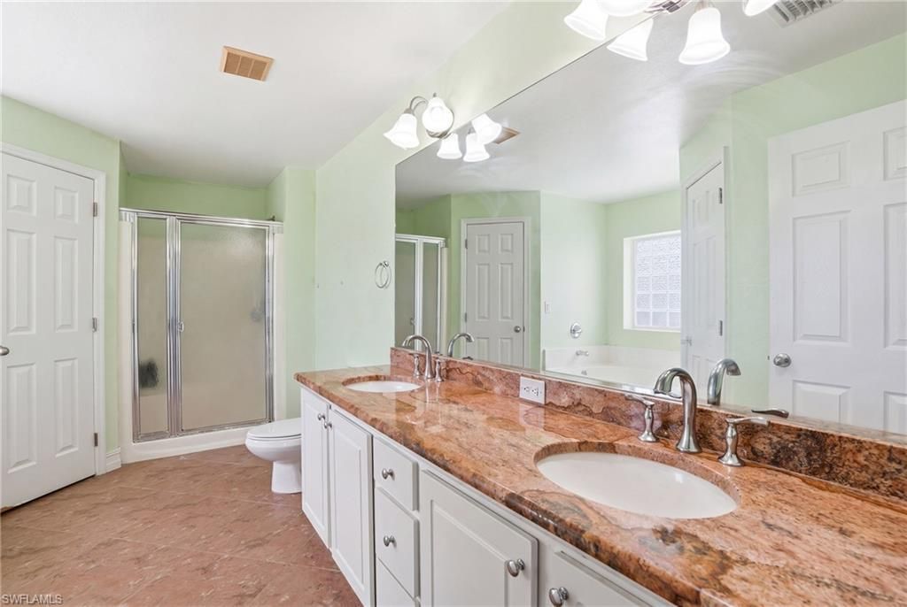 4129 NE 14th Pl , Cape Coral, FL 33909 Photo