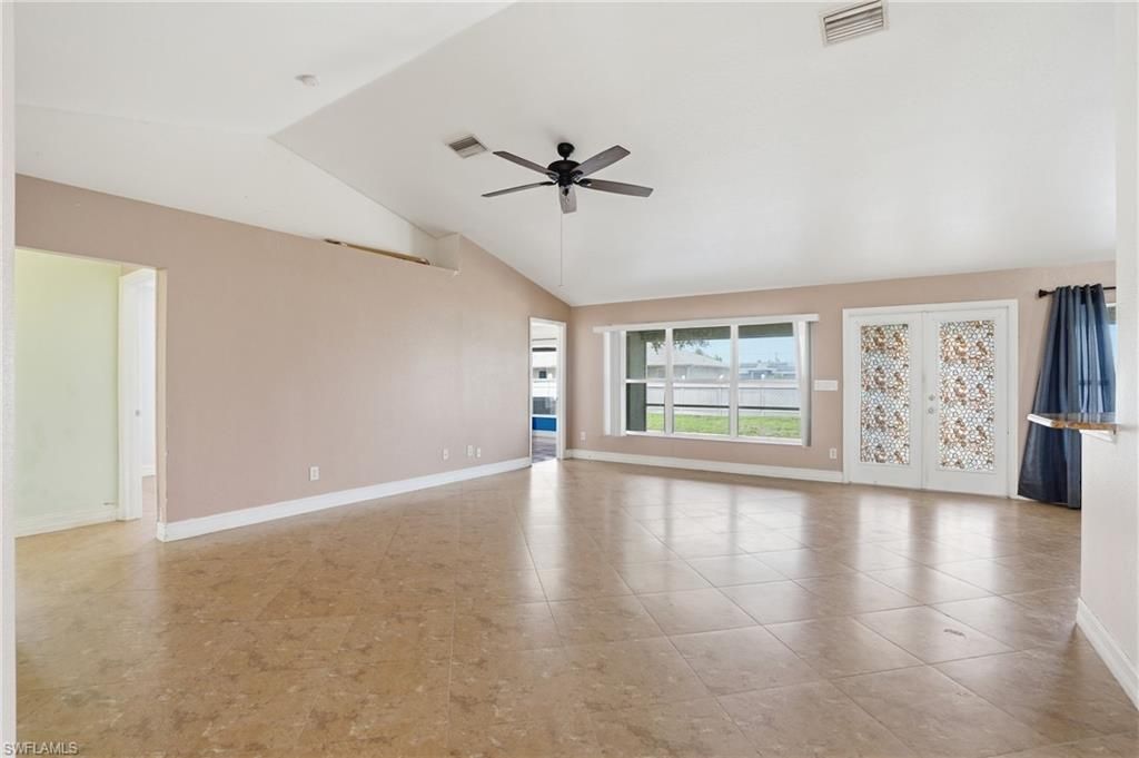 4129 NE 14th Pl , Cape Coral, FL 33909 Photo