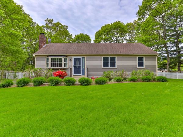 17 Outpost Lane , Centerville, MA 02632