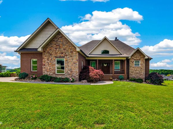 2655 Boston Chase Road, Kodak, TN 37764