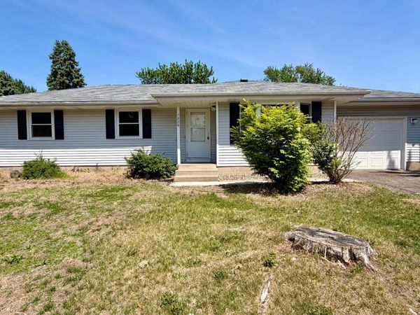 7208 Bryant Avenue N, Brooklyn Center, MN 55430