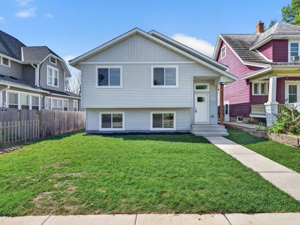 714 E Hawthorne Avenue E, Saint Paul, MN 55106