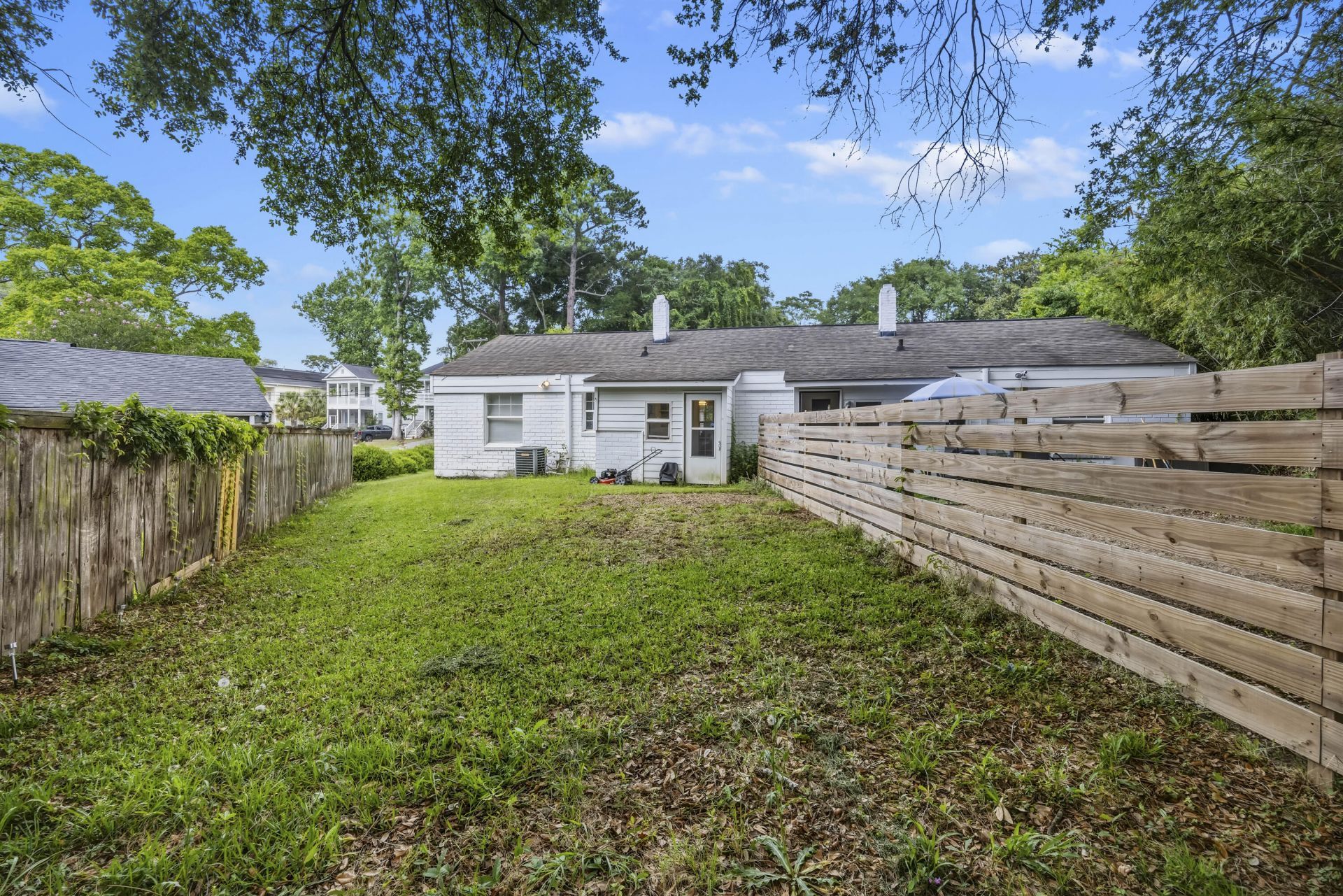 4630 Oakwood Avenue Photo 34