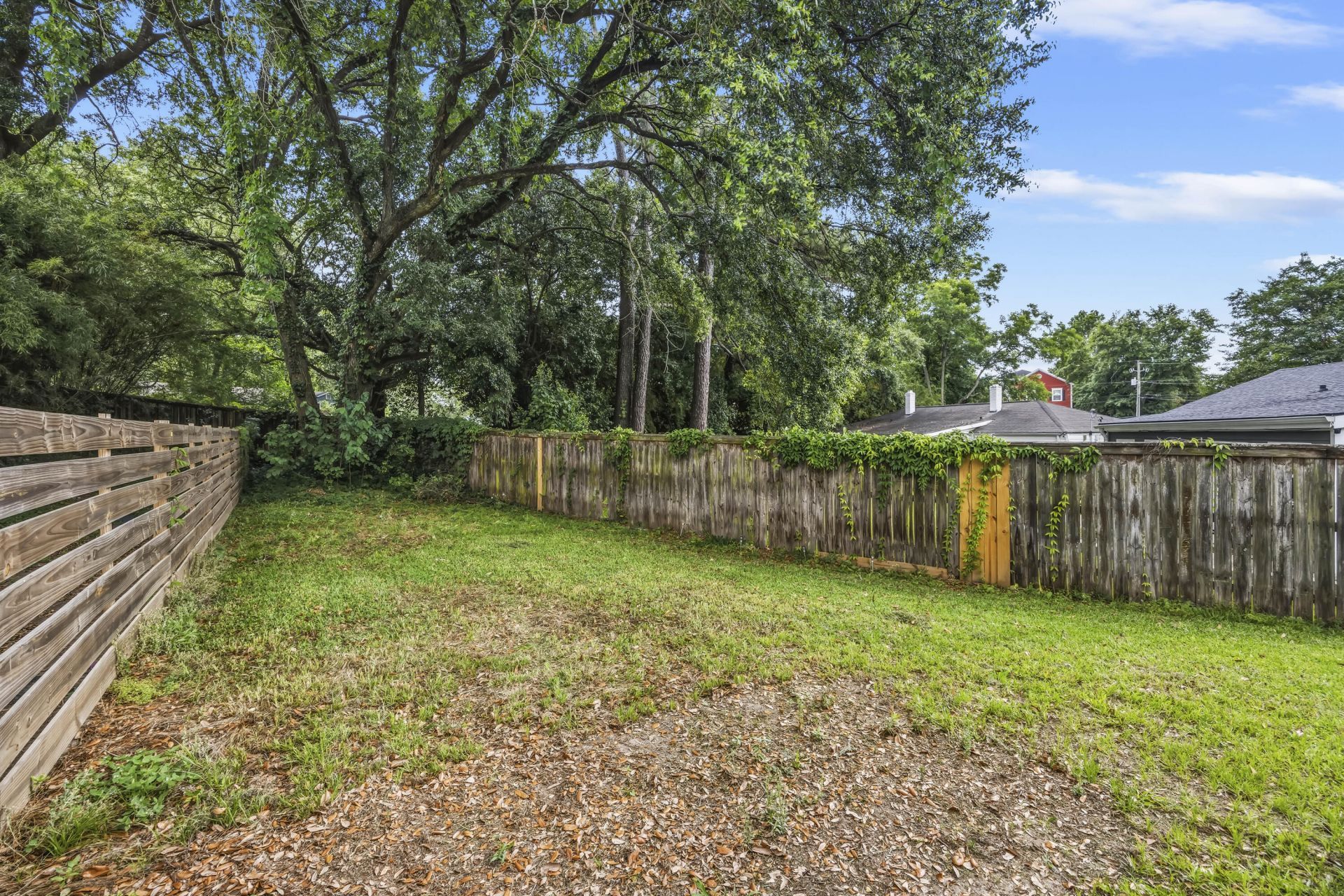 4630 Oakwood Avenue  Photo 35