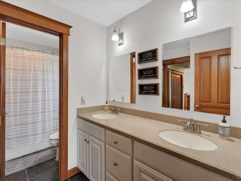 1035 Farmington Lane , Washington Court House, OH 43160 Photo 26