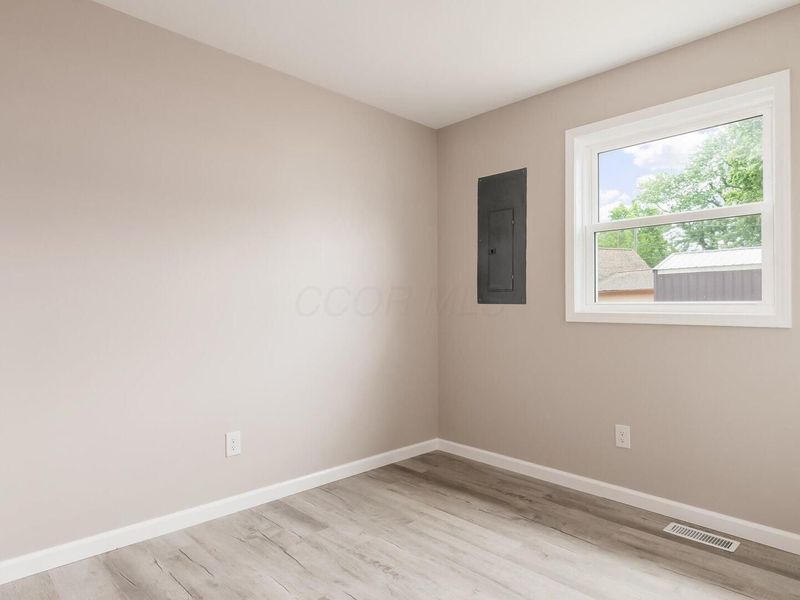 4881 Decker Avenue NE, Thornville, OH 43076 Photo 18
