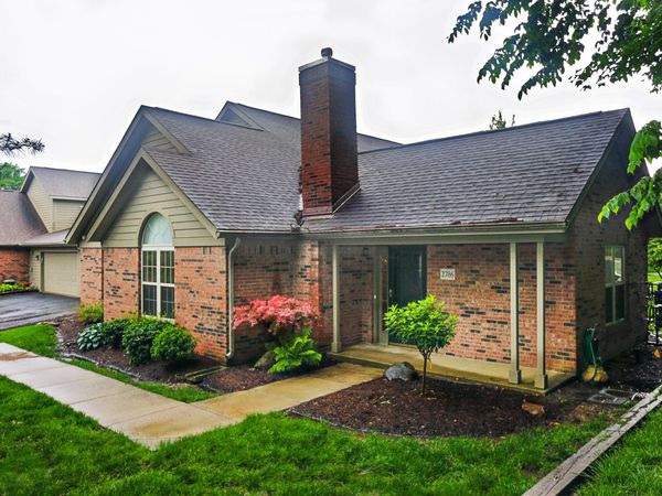 2786 Laurel Wind Boulevard , Lewis Center, OH 43035