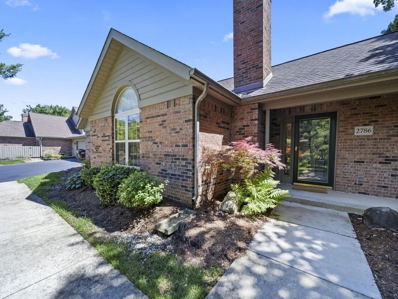 2786 Laurel Wind Boulevard , Lewis Center, OH 43035 Photo 3