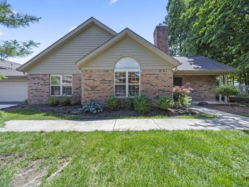 2786 Laurel Wind Boulevard , Lewis Center, OH 43035 Photo 9