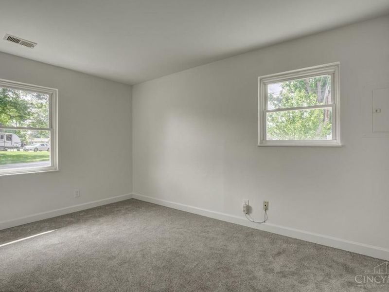 8075 Queens Avenue, Sycamore Township, OH 45236 Photo 10