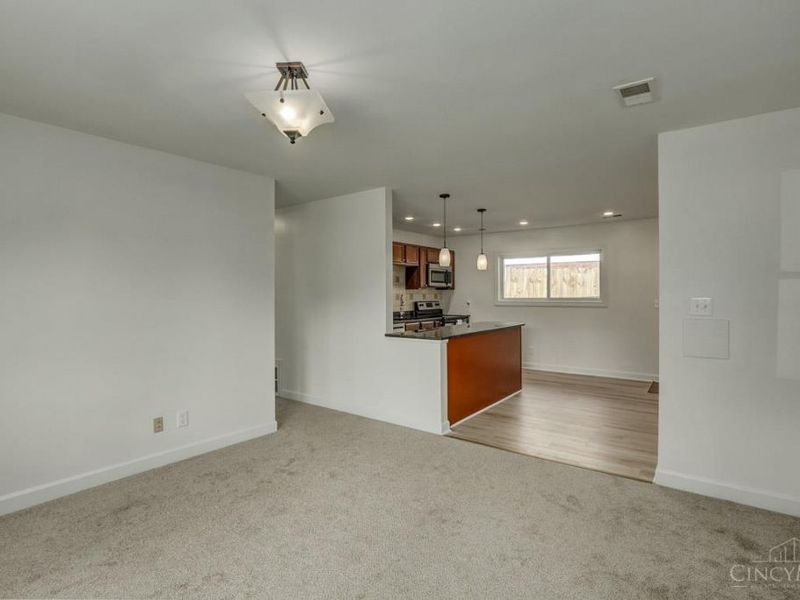 8075 Queens Avenue, Sycamore Township, OH 45236 Photo 5