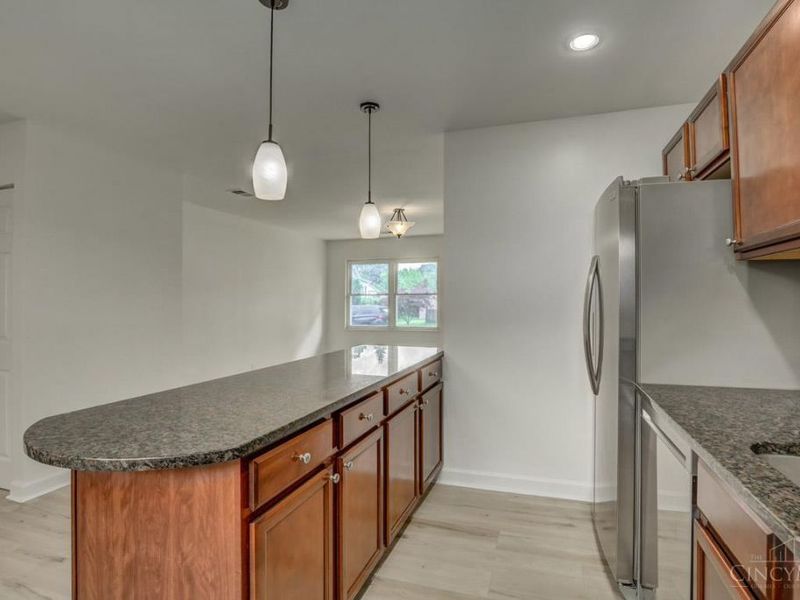 8075 Queens Avenue, Sycamore Township, OH 45236 Photo 8