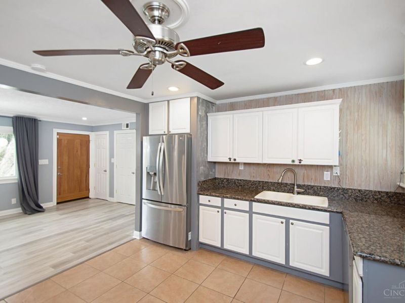 918 Bellwood Drive, Loveland, OH 45140 Photo 14