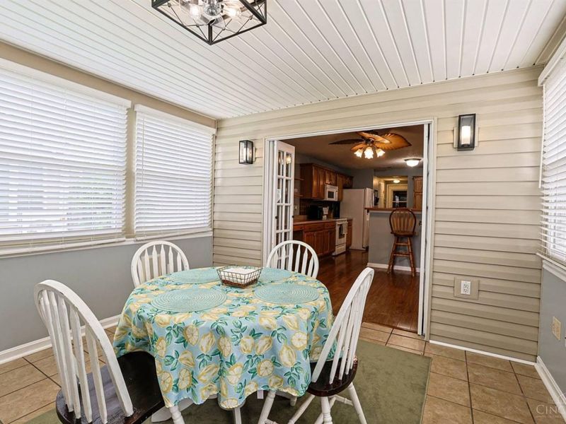 312 Heftner Circle, Hamilton Twp, OH 45039 Photo 18
