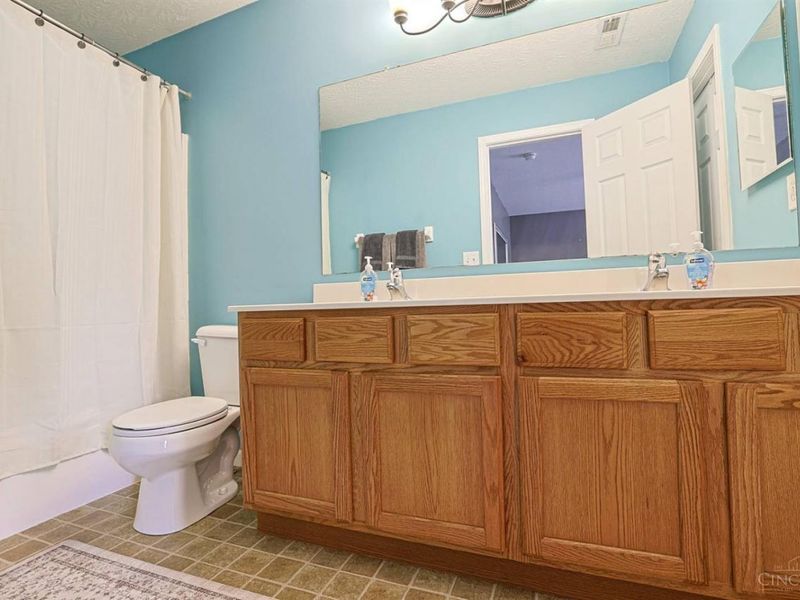 312 Heftner Circle, Hamilton Twp, OH 45039 Photo 22
