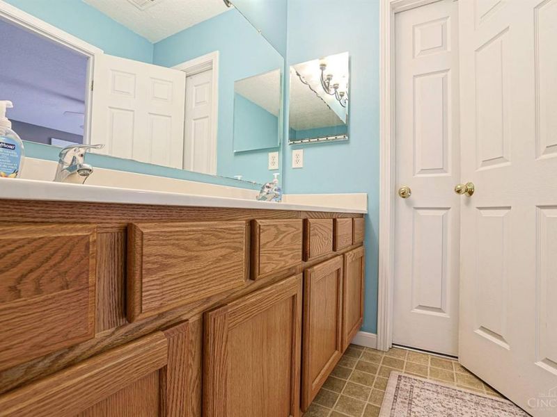 312 Heftner Circle, Hamilton Twp, OH 45039 Photo 23
