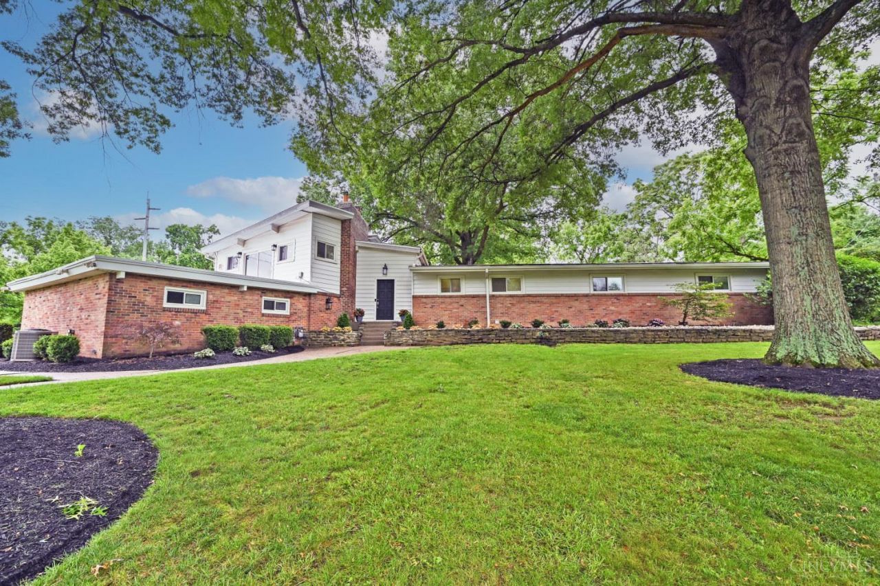 411 Beechtree Drive Springfield Twp., OH 45224