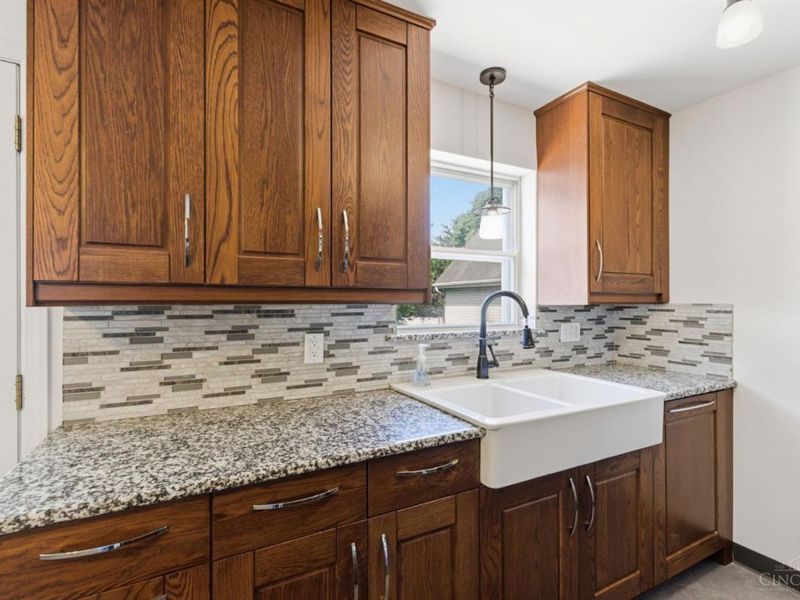 4540 Ellman Avenue, Blue Ash, OH 45242 Photo 12
