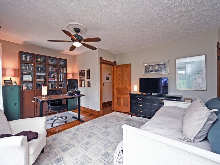 Property Image 37